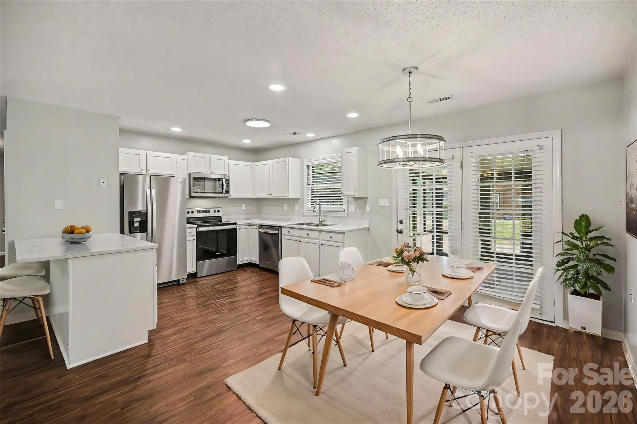 Mcalpine Woods - Residential