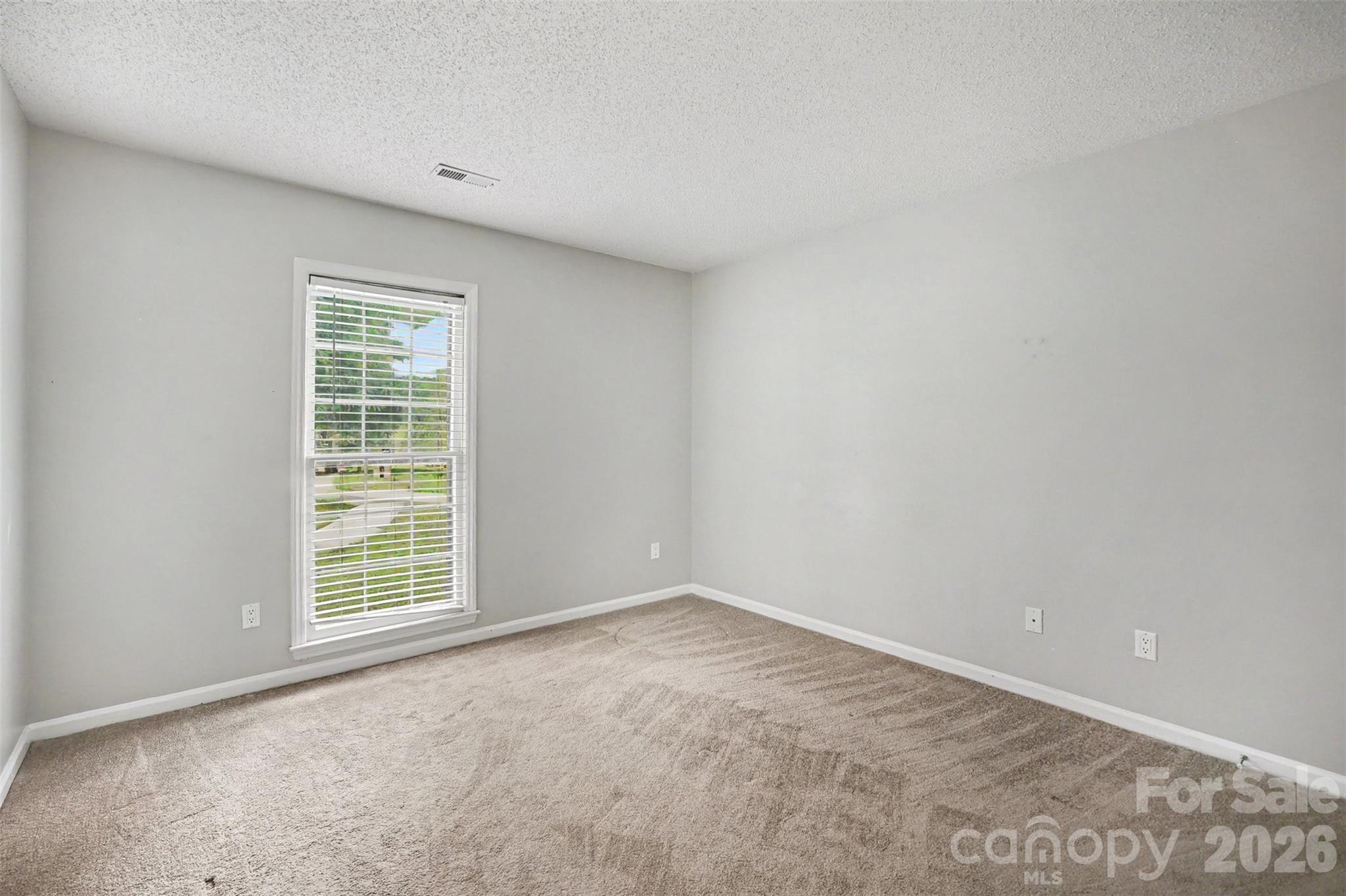 Mcalpine Woods - Residential