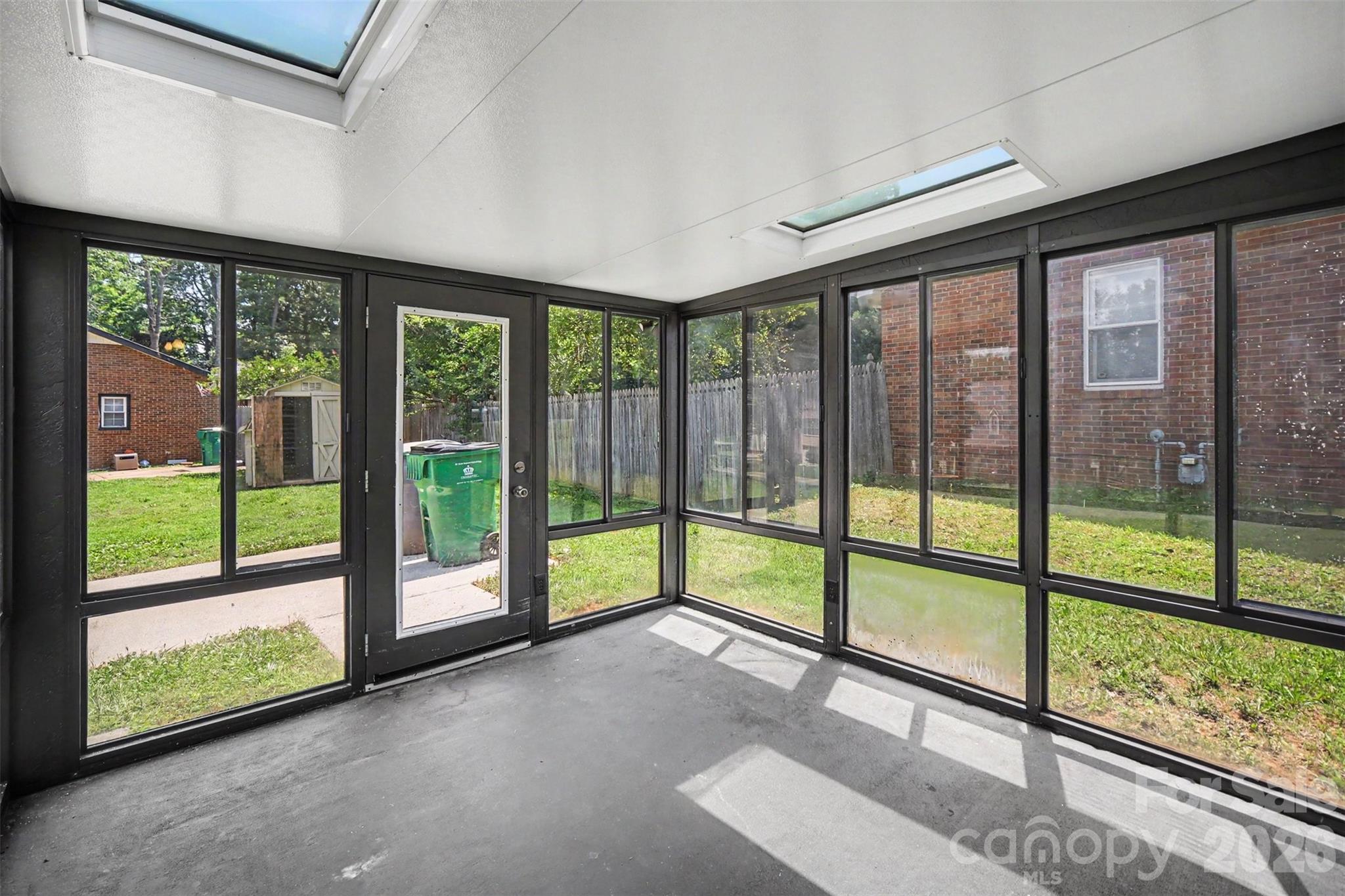 Mcalpine Woods - Residential