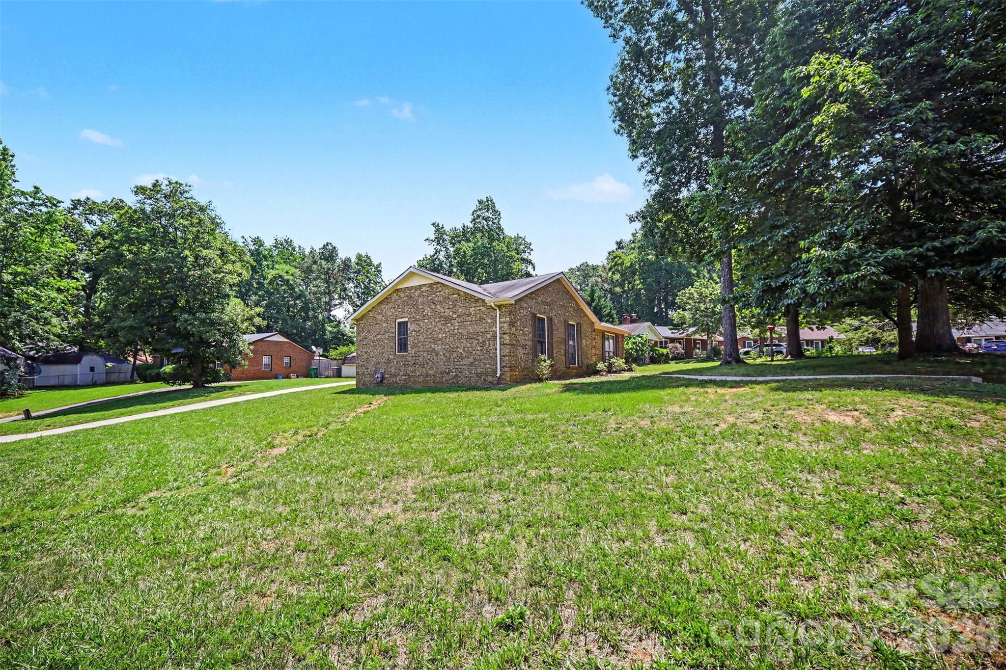Mcalpine Woods - Residential
