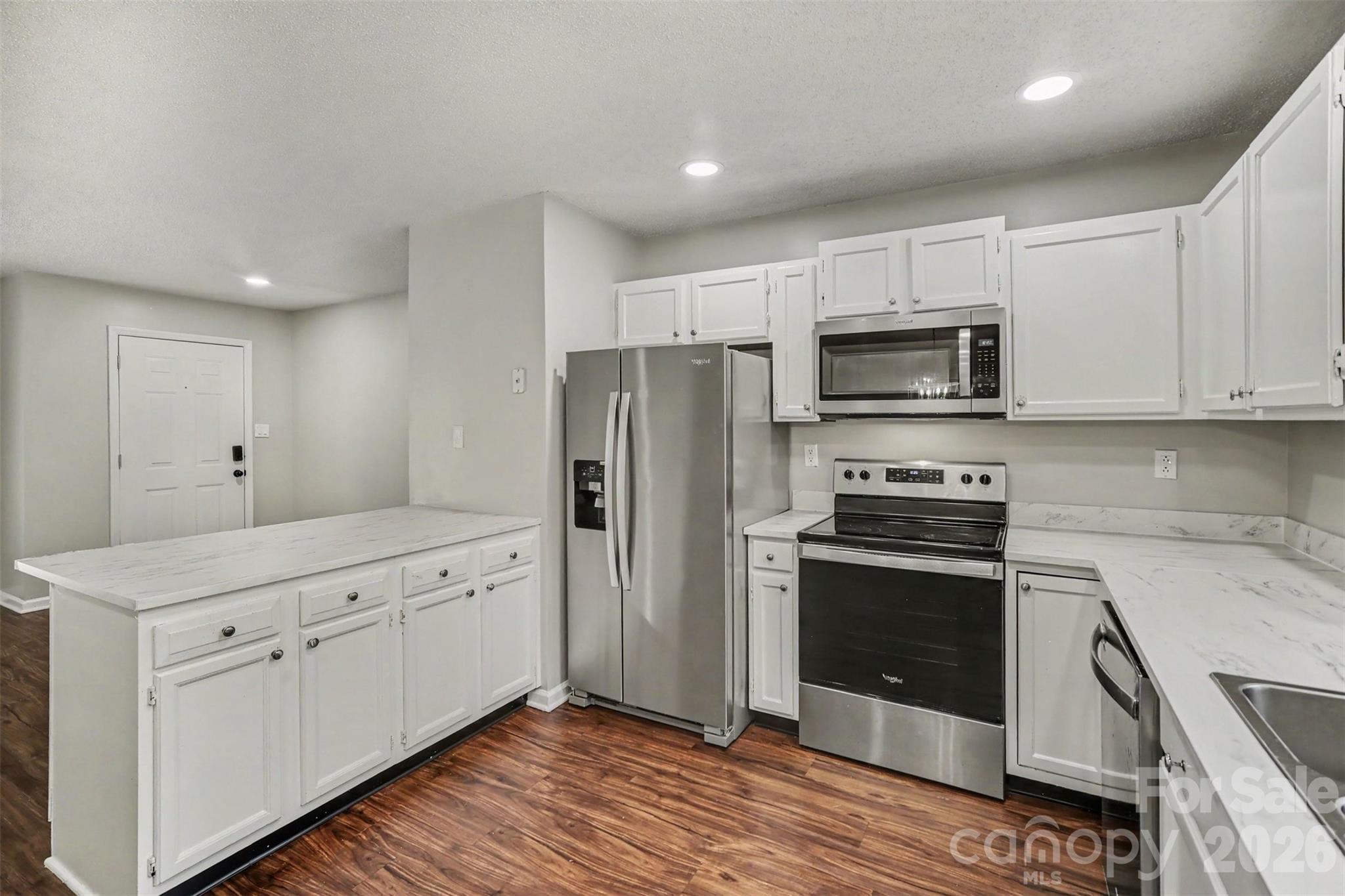 Mcalpine Woods - Residential