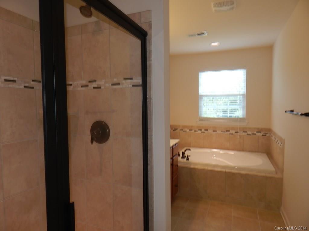 Tega Cay - Residential