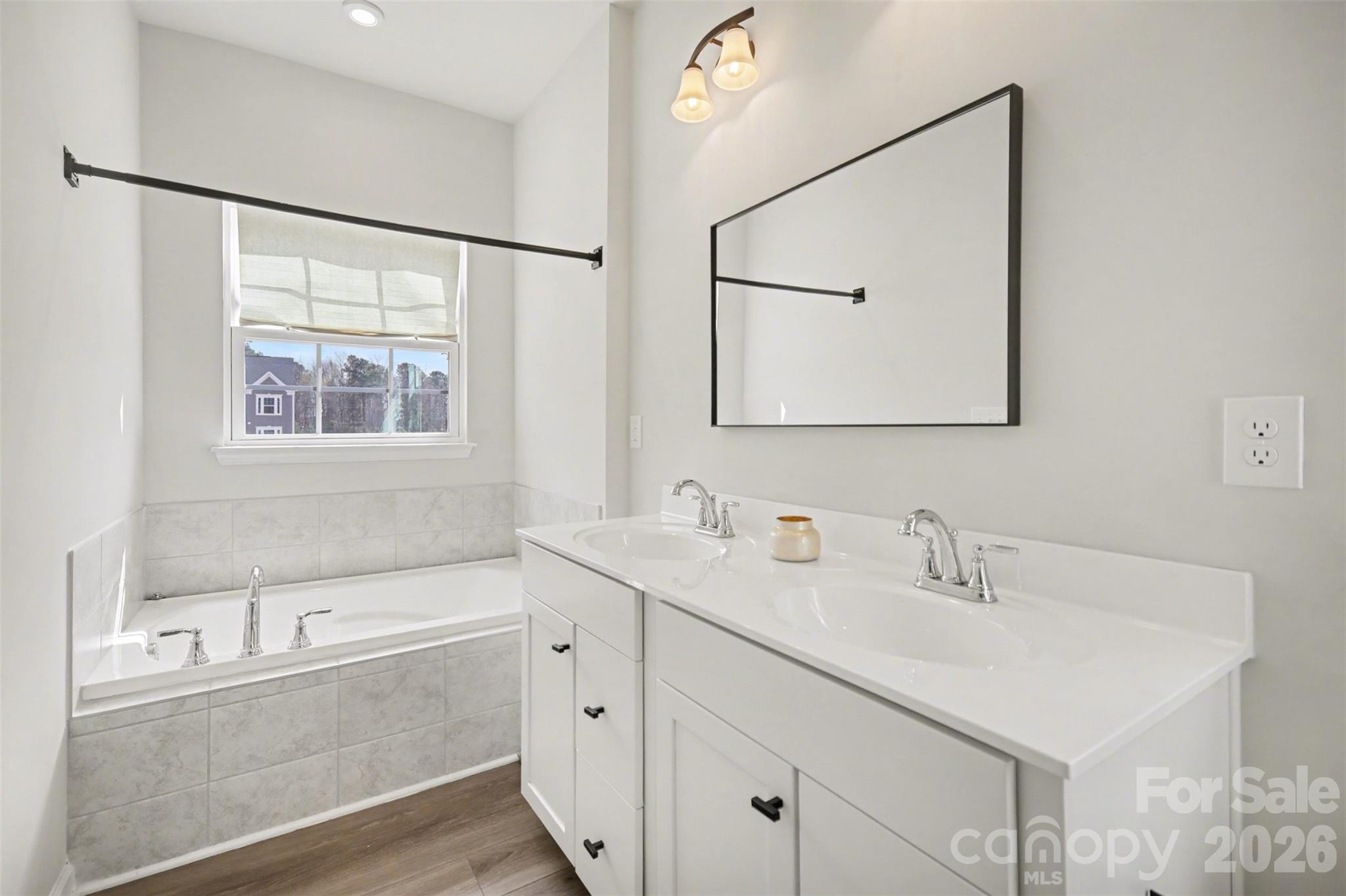 Stone Creek Townhomes - Residential