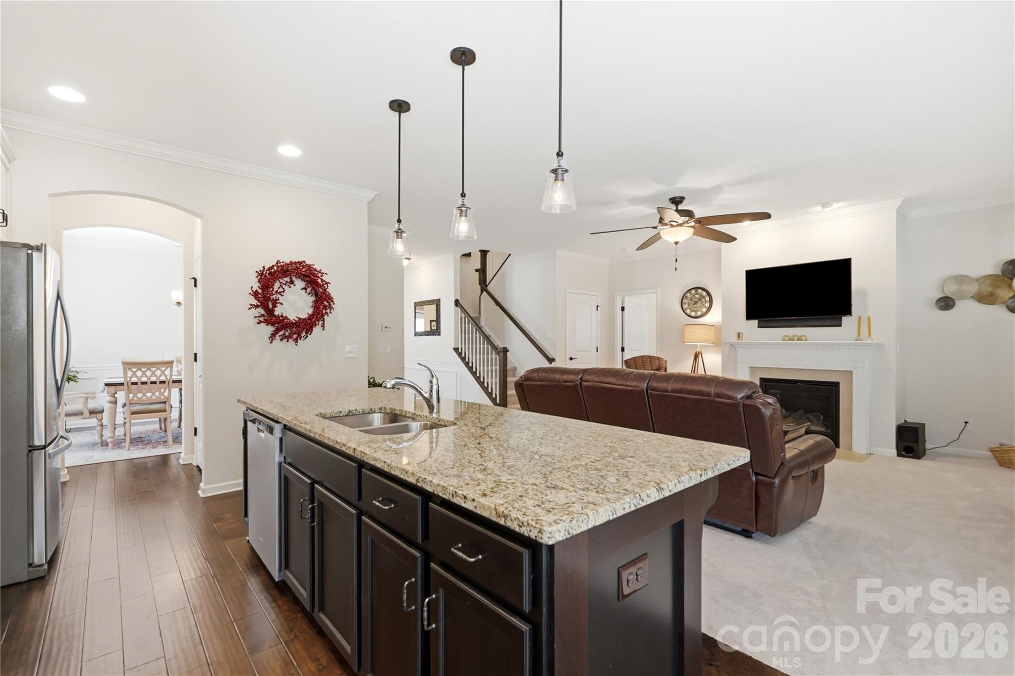Lake Ridge - Residential