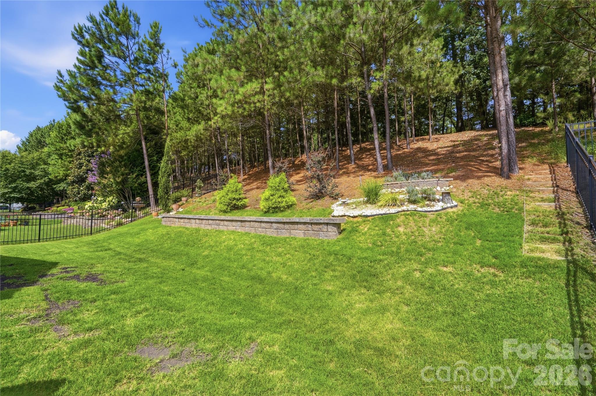 Lake Ridge - Residential