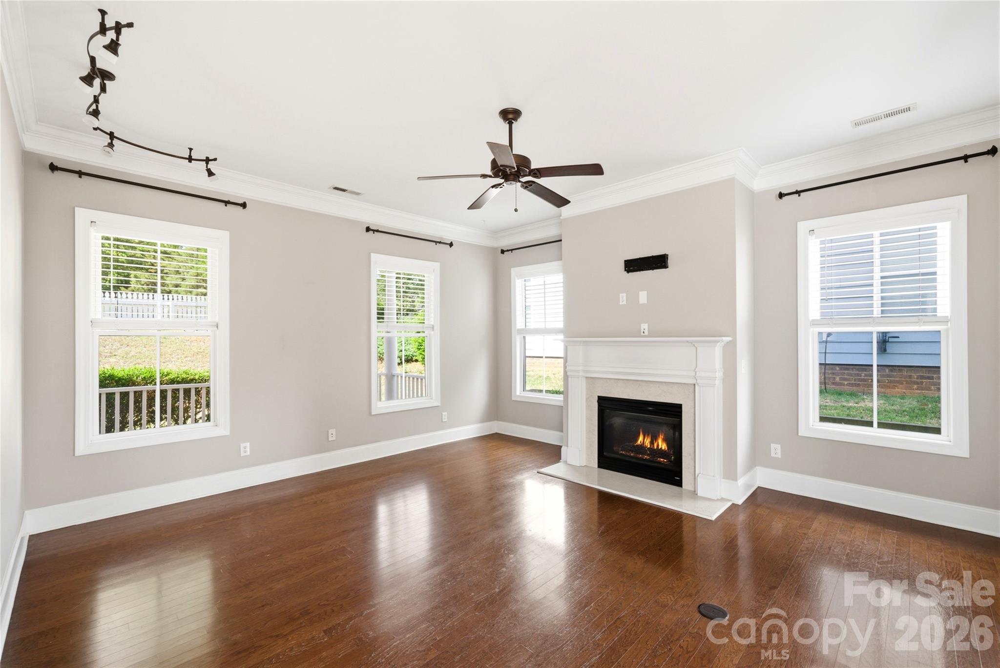 Parkway Crossing - Residential