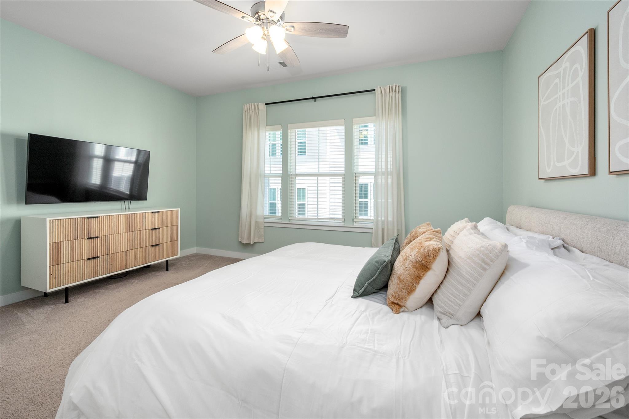 Parkwood Square - Residential