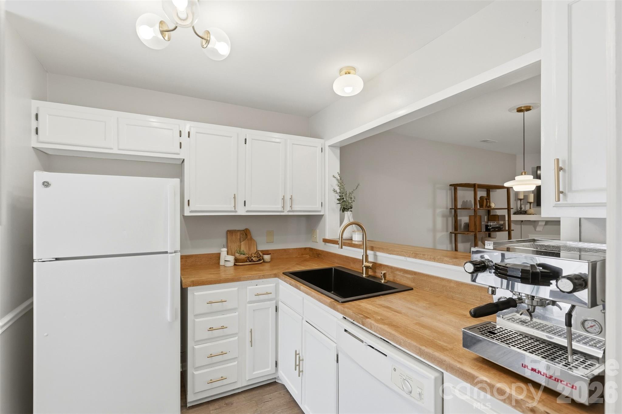 Sardis Forest Patio Homes - Residential
