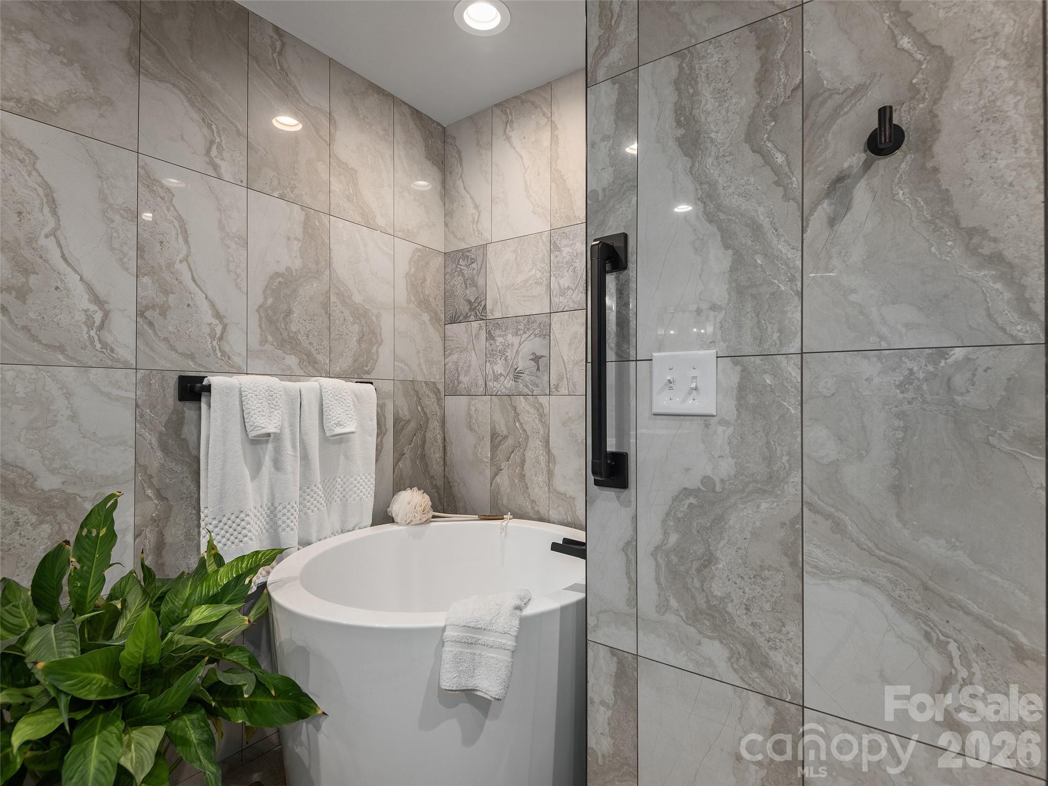 Crooked Creek - Residential