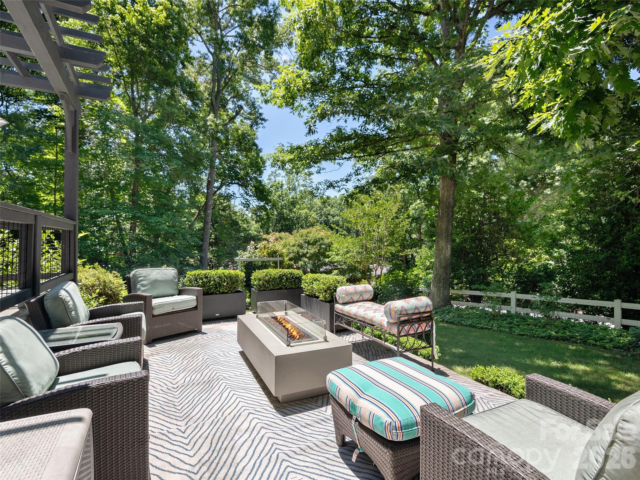 Crooked Creek - Residential