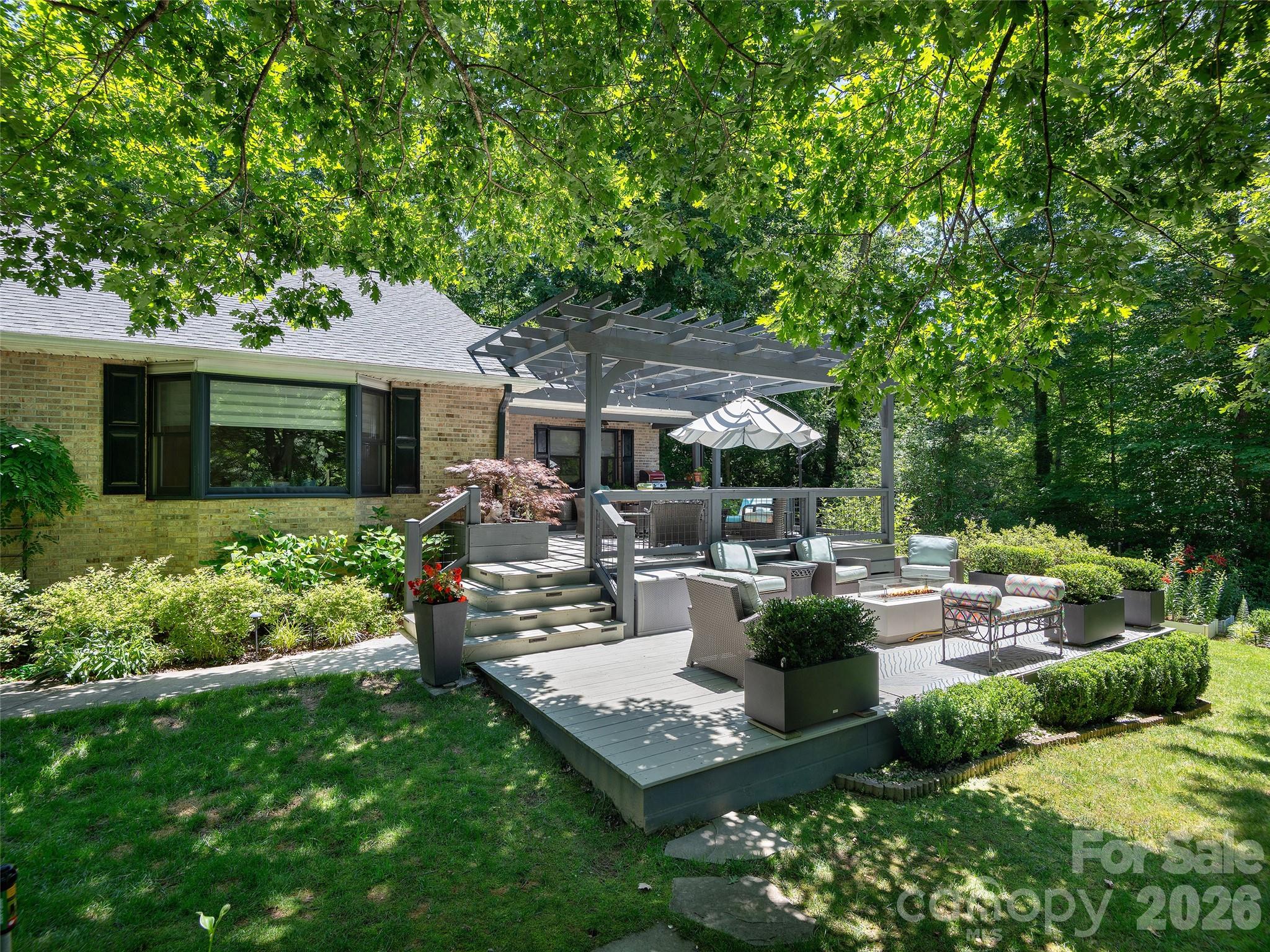 Crooked Creek - Residential