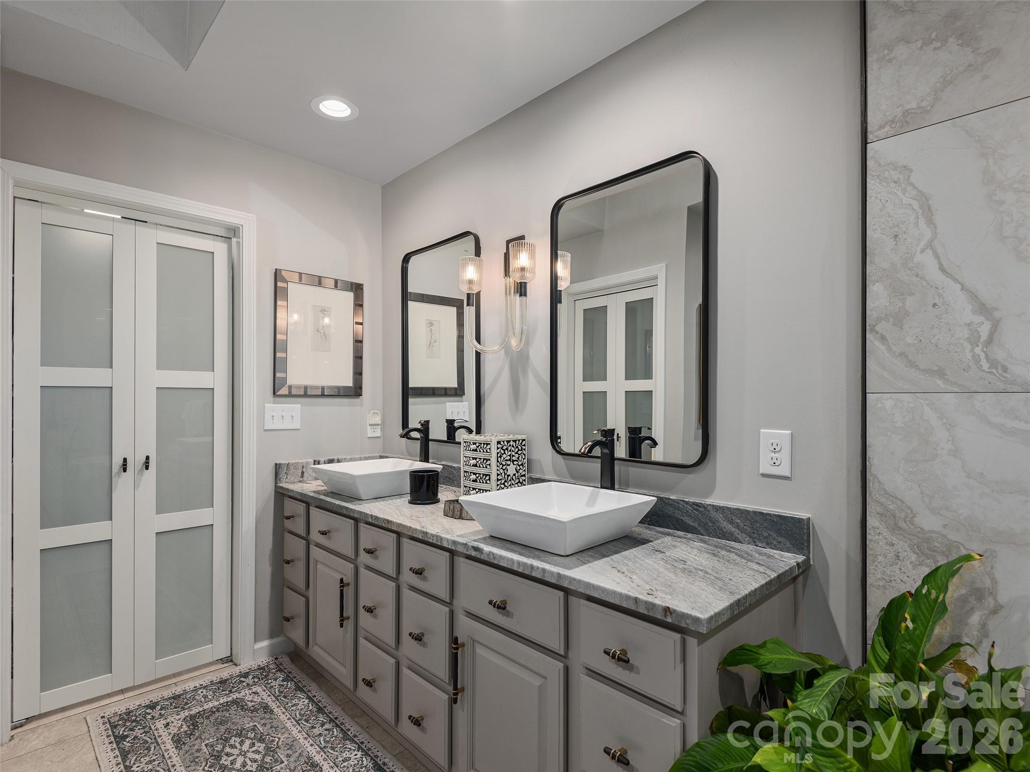 Crooked Creek - Residential