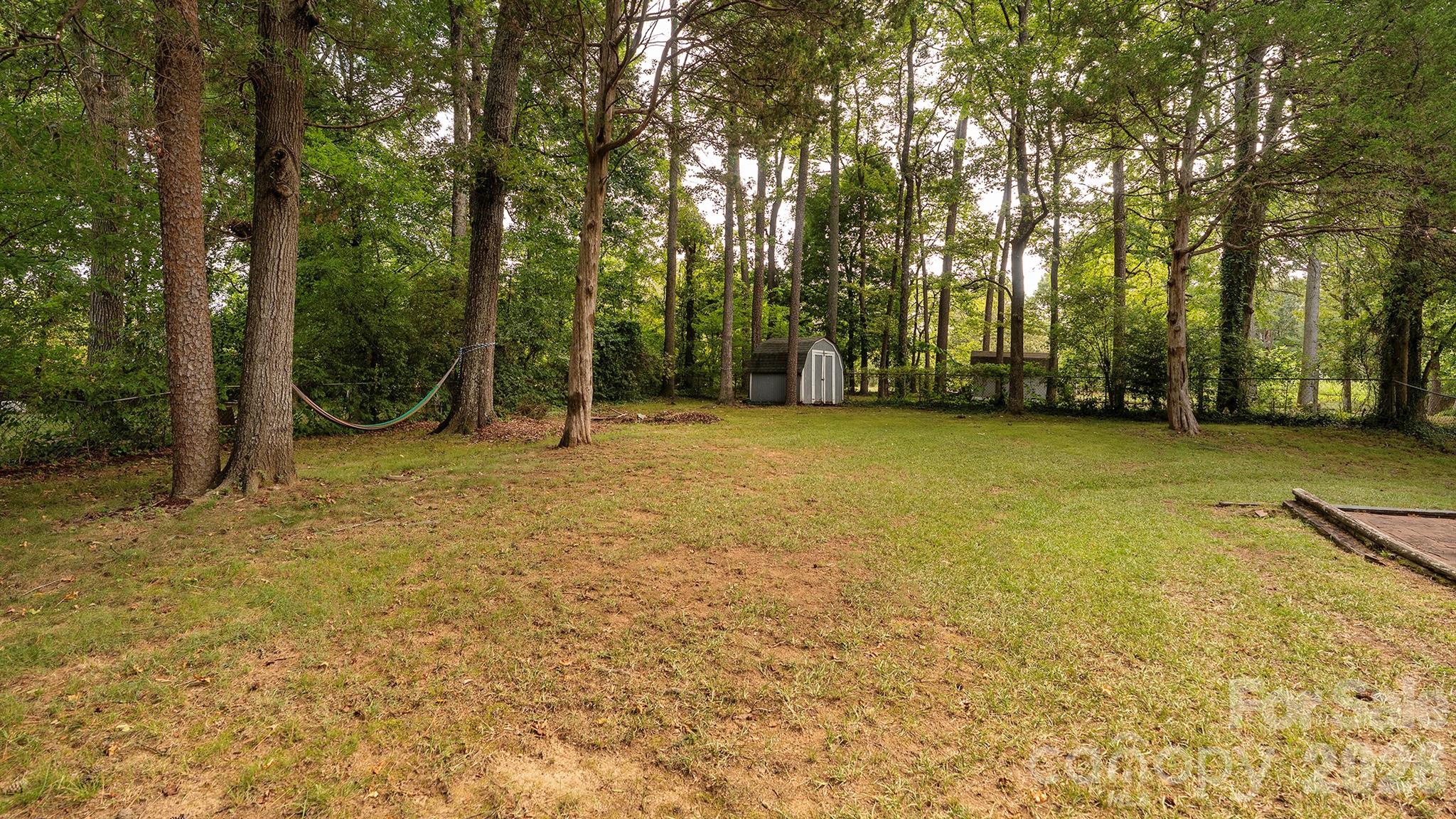 Chestnut Lake - Residential