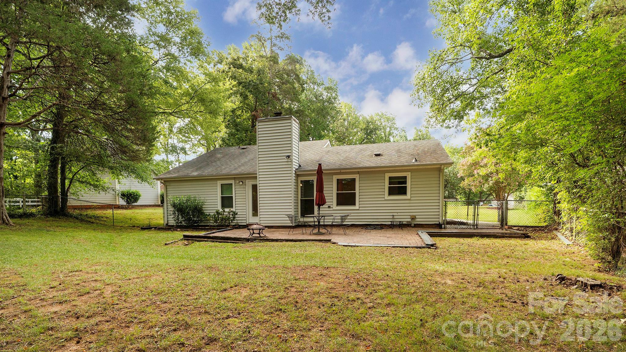Chestnut Lake - Residential
