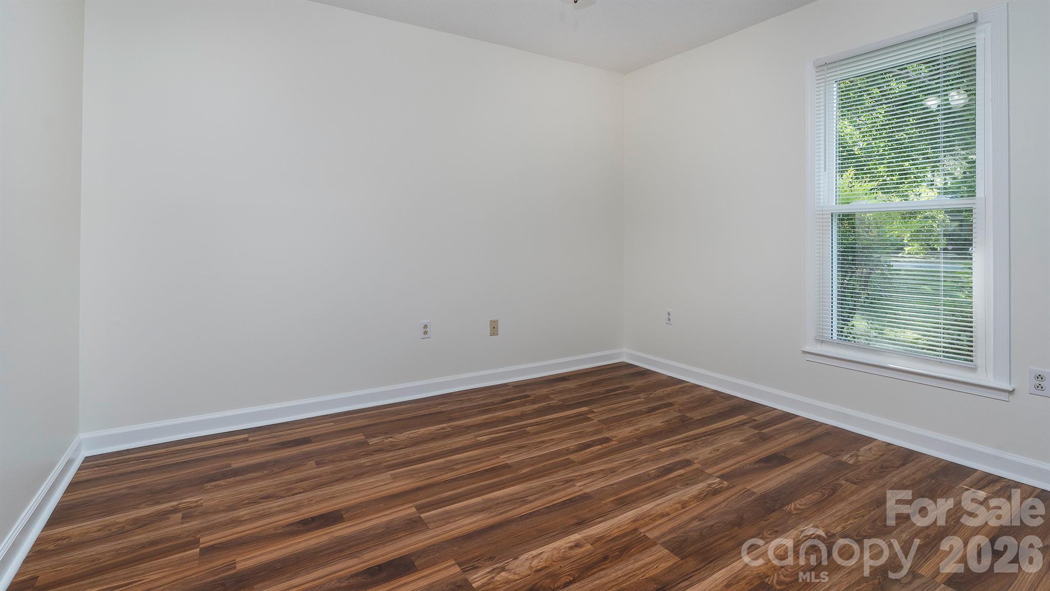 Chestnut Lake - Residential