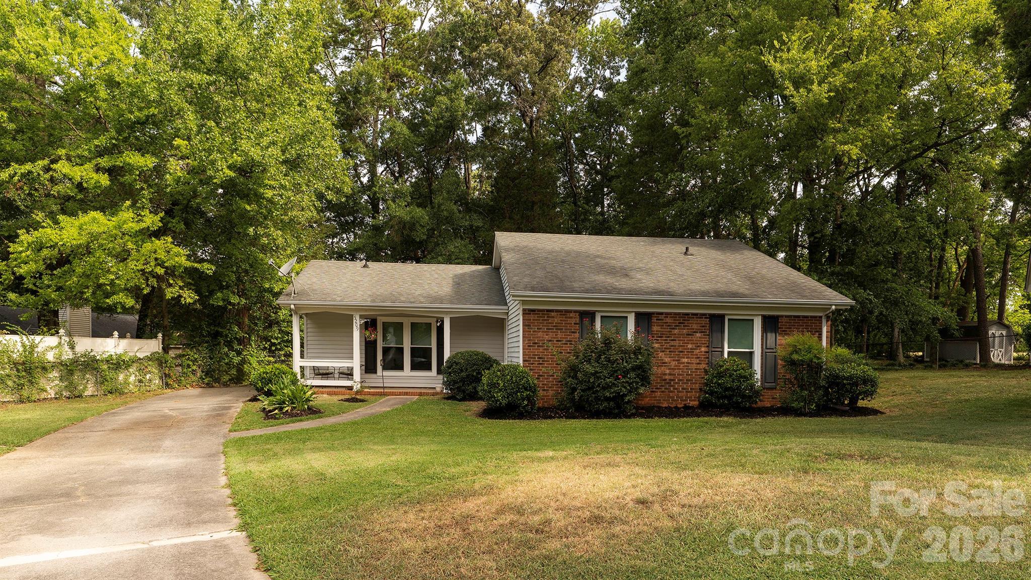 Chestnut Lake - Residential