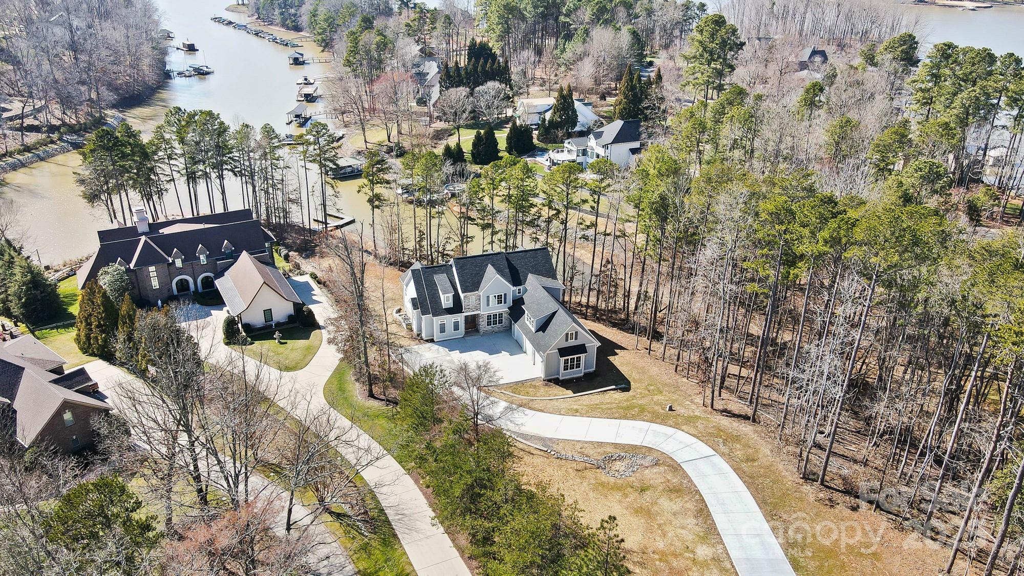 Beacon Pointe - Residential