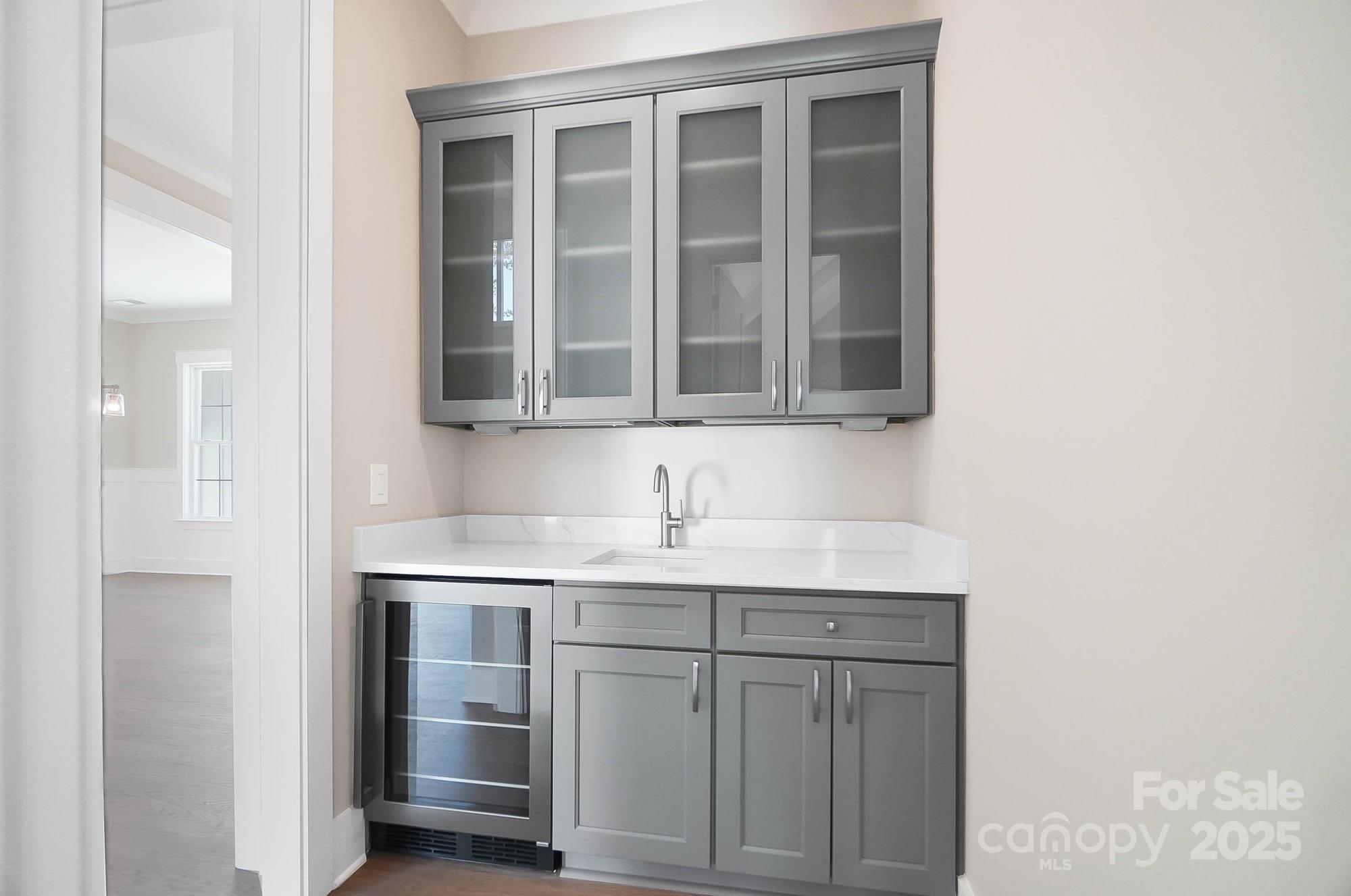 Beacon Pointe - Residential