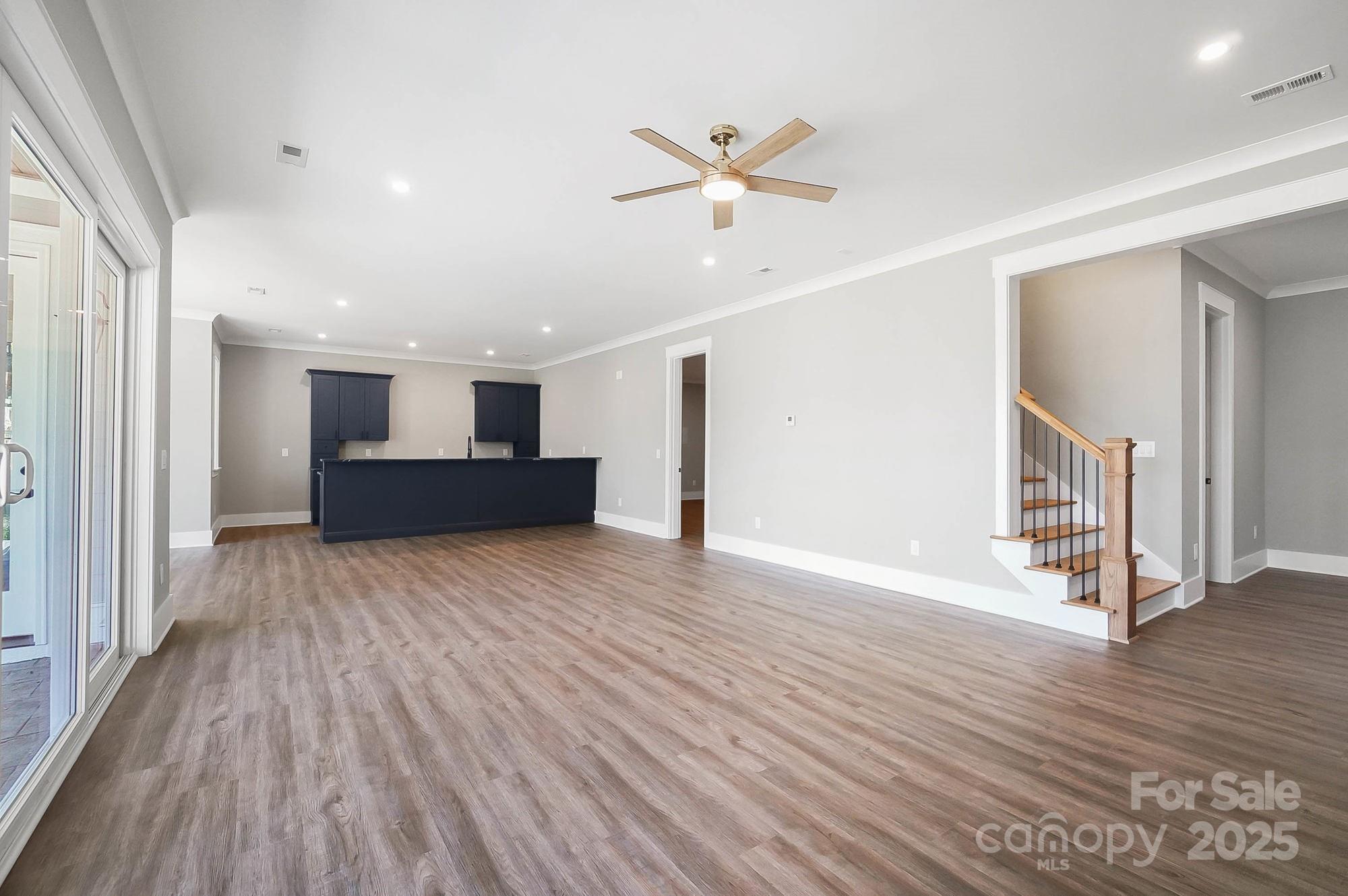 Beacon Pointe - Residential