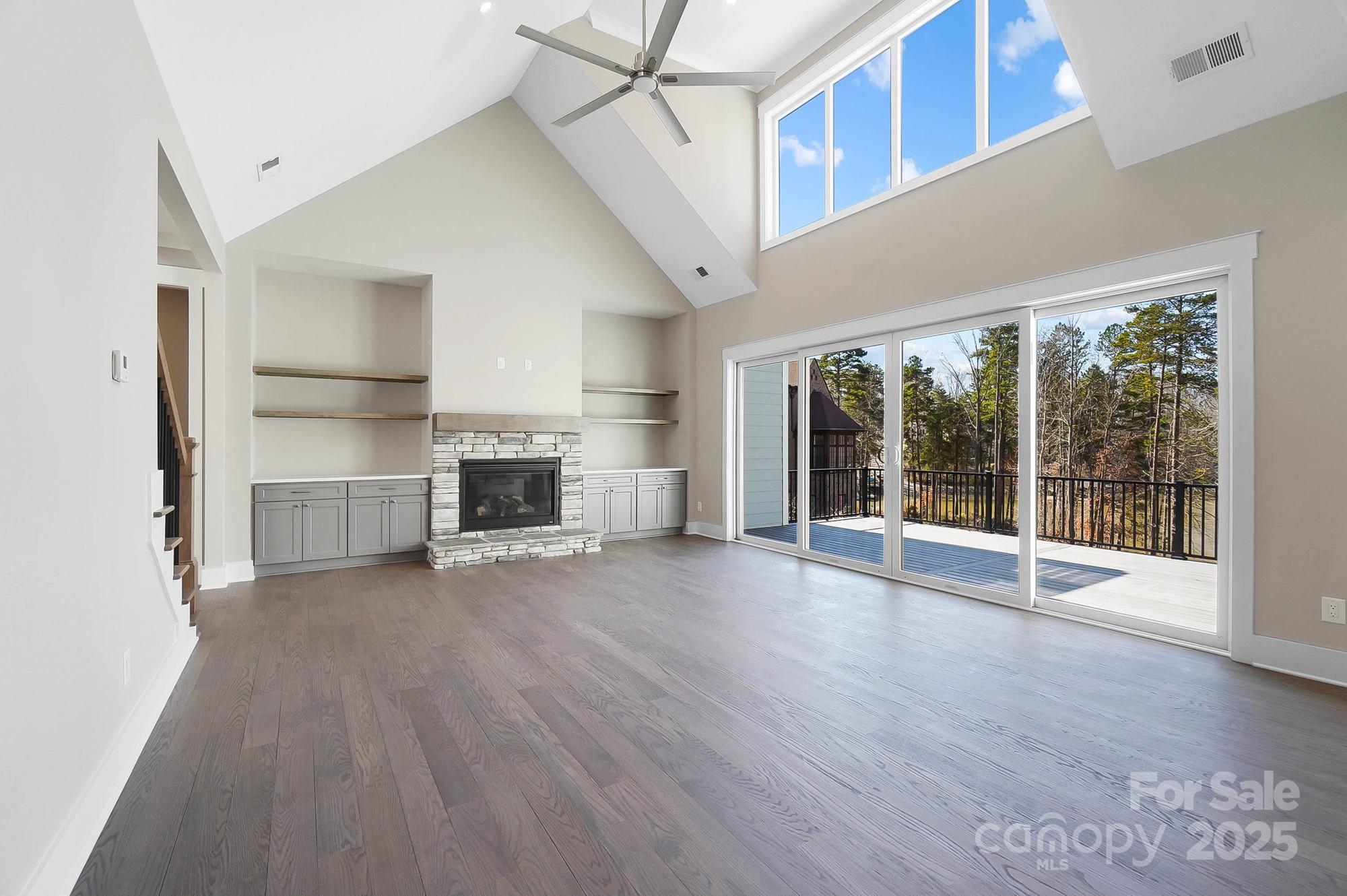 Beacon Pointe - Residential