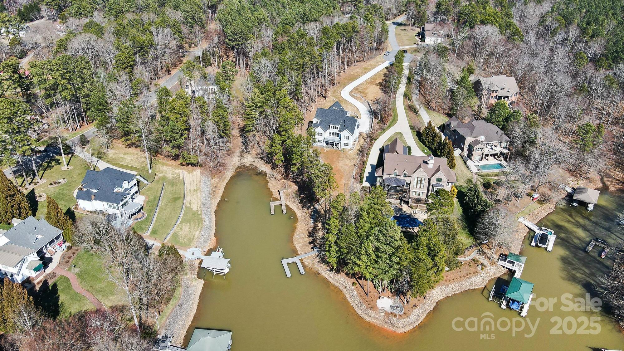 Beacon Pointe - Residential
