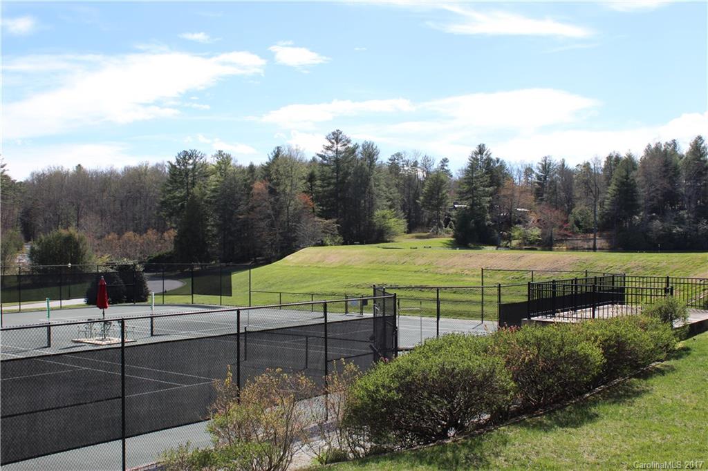 Straus Park - Land