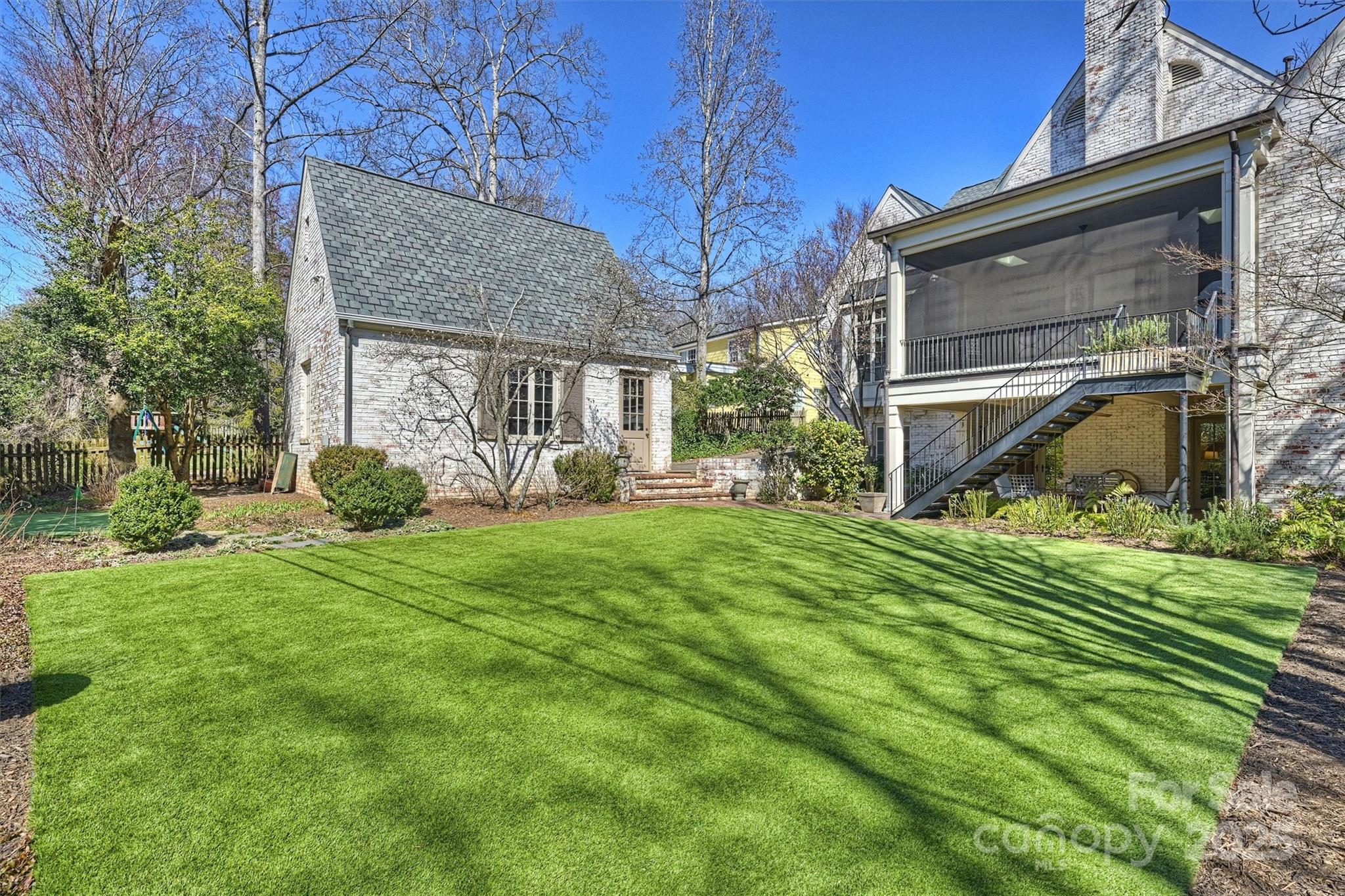 Myers Park - Residential