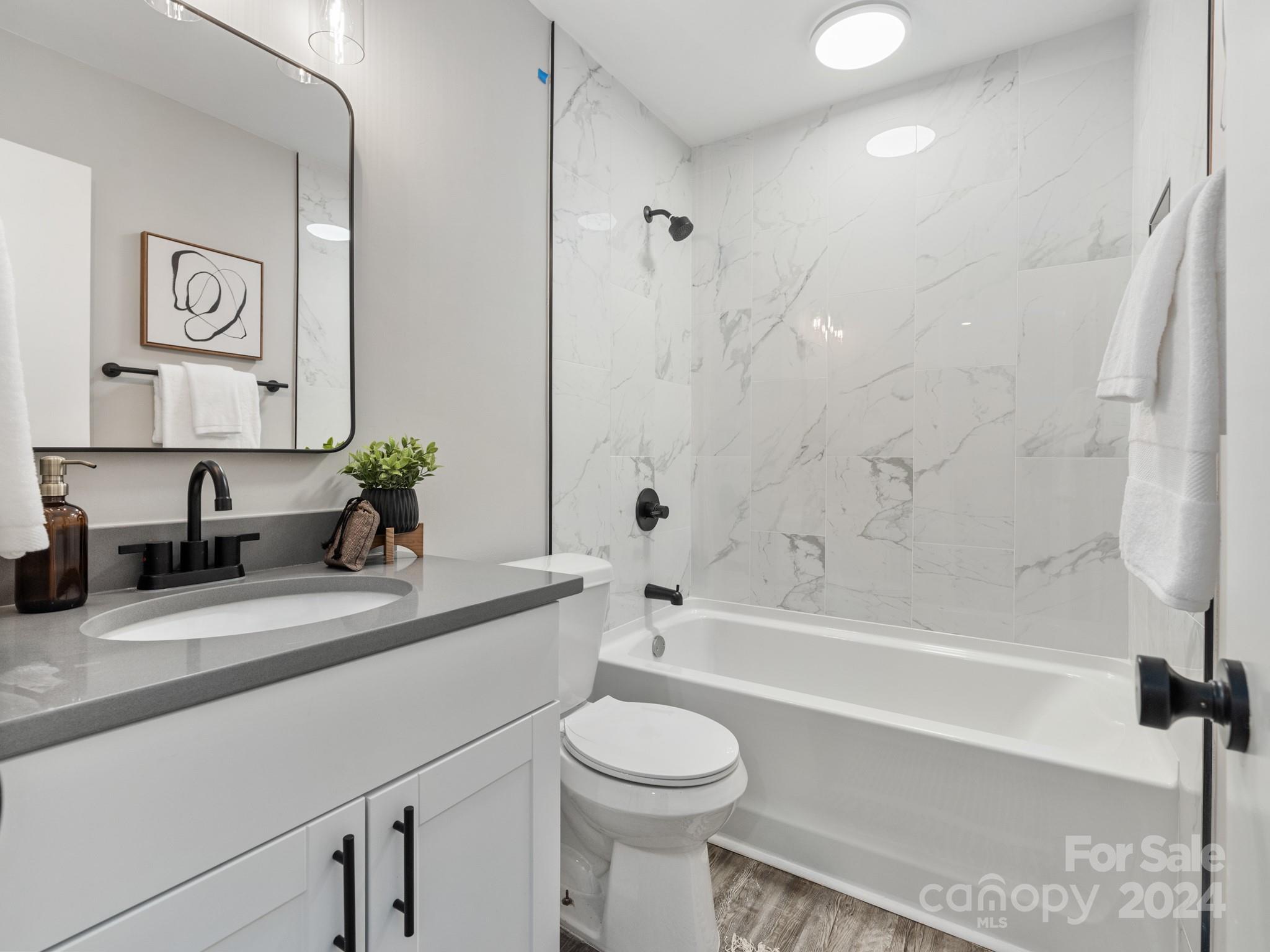 NoDa Landing Condominiums - Residential