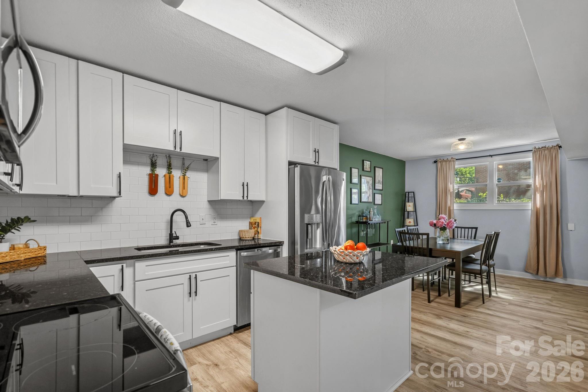 Yorkmont Park - Residential