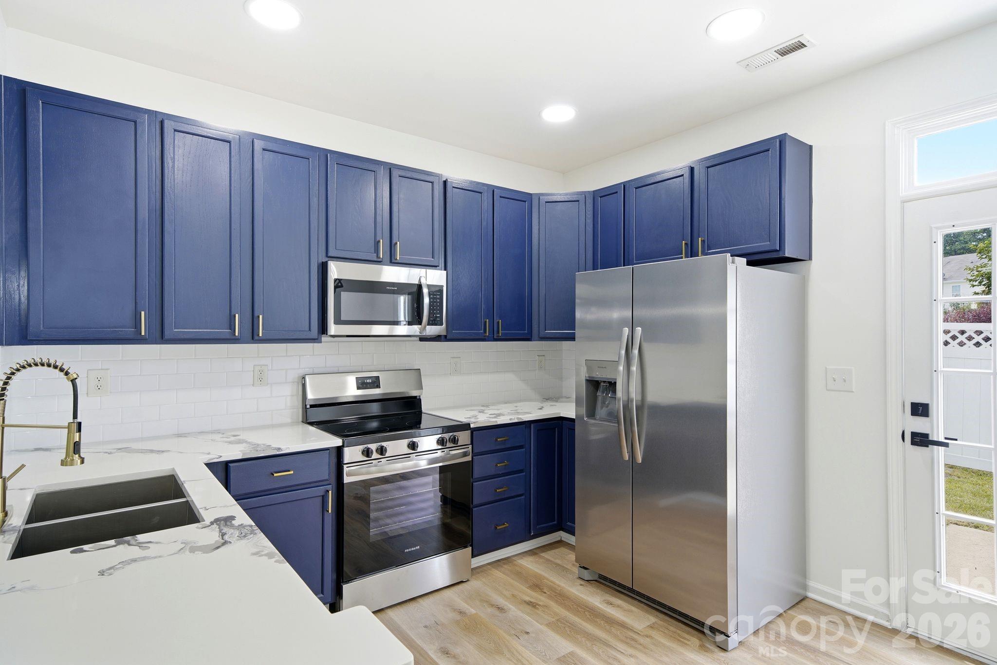 Charlotte Pines - Residential