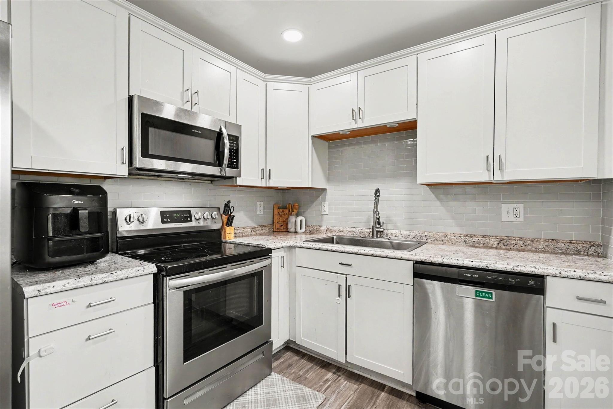 Hemby Acres - Residential