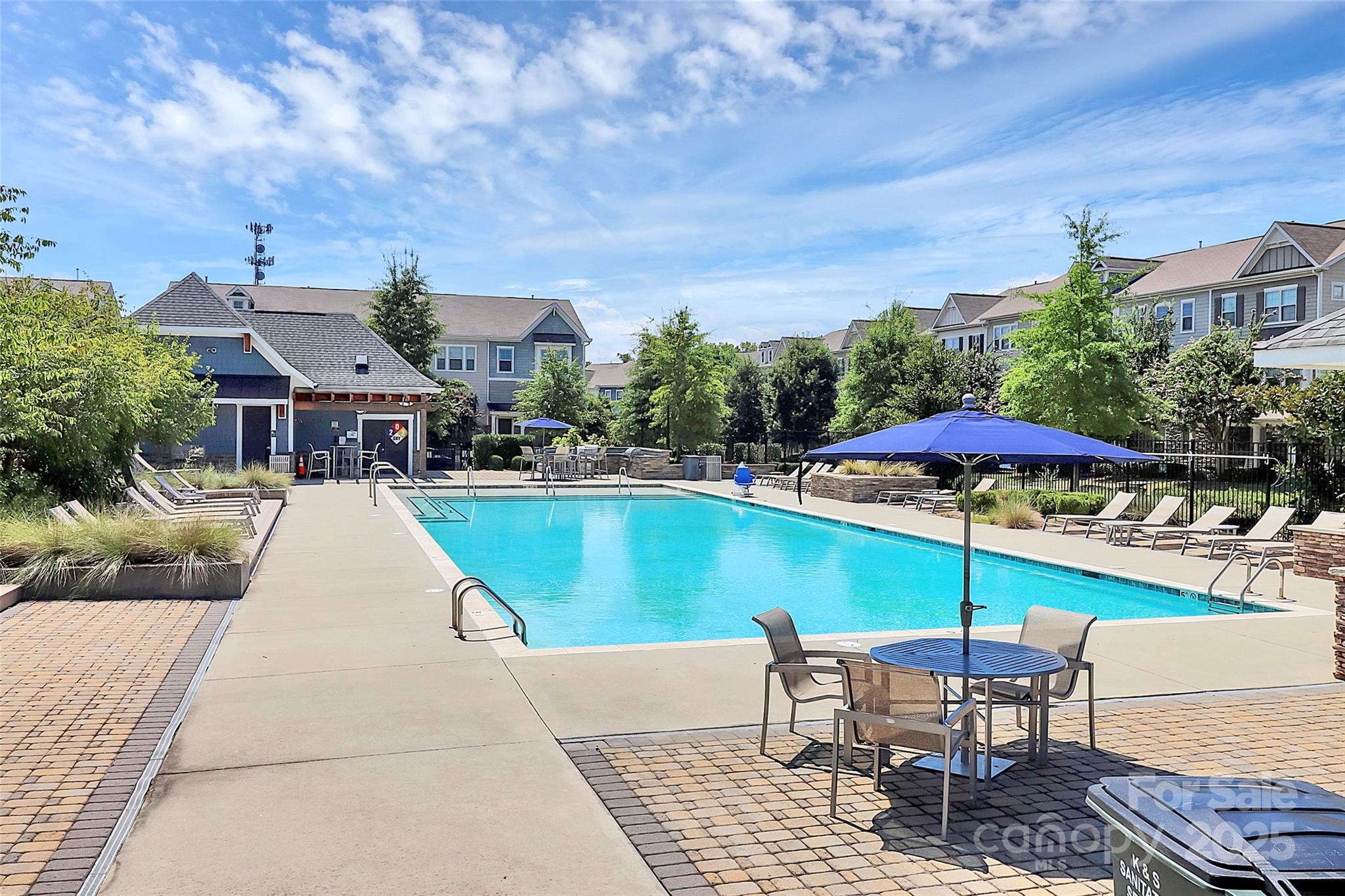 Hadley at Arrowood Station - Residential