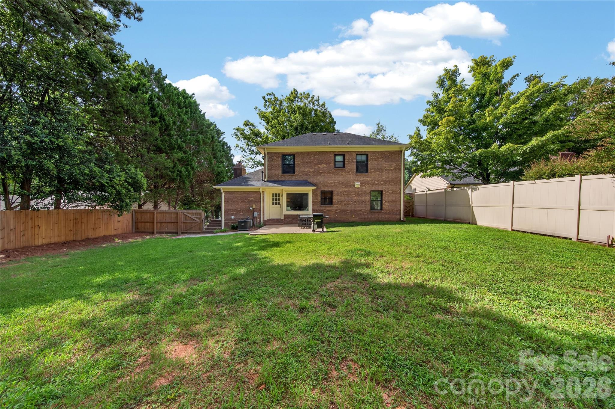 Sardis Forest - Residential