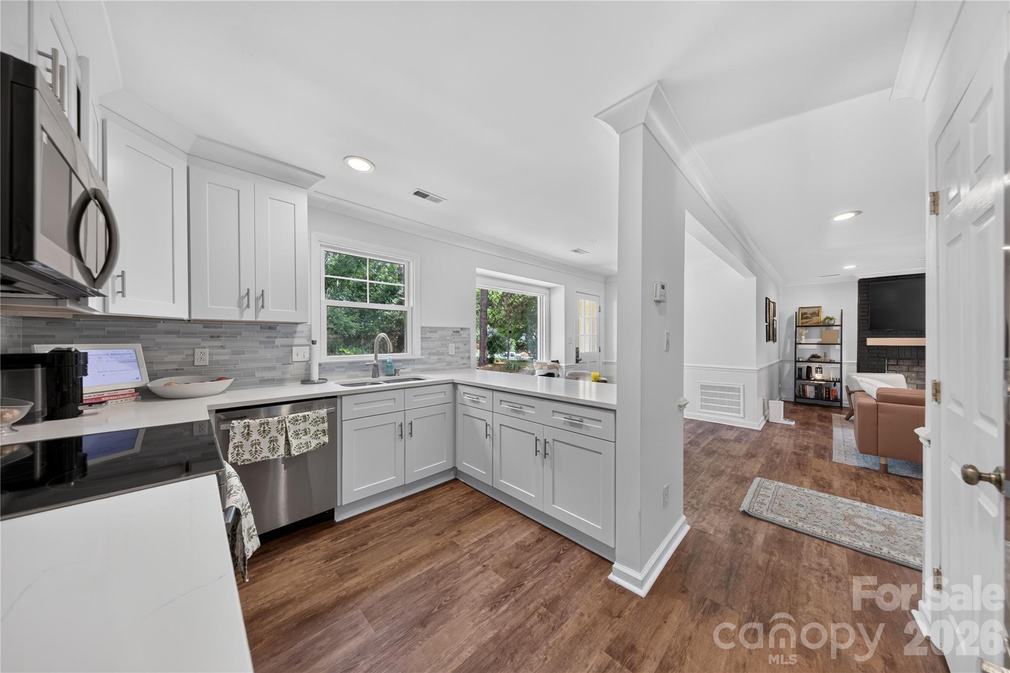 Sardis Forest - Residential