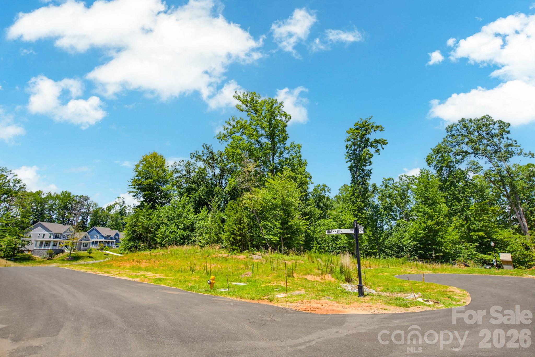 McLean - South Shore - Land