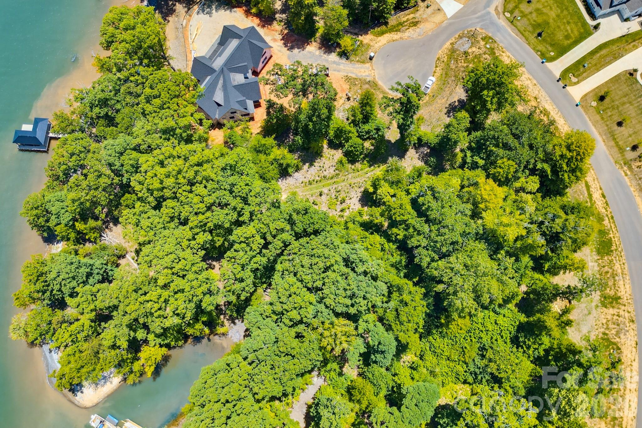 McLean - South Shore - Land
