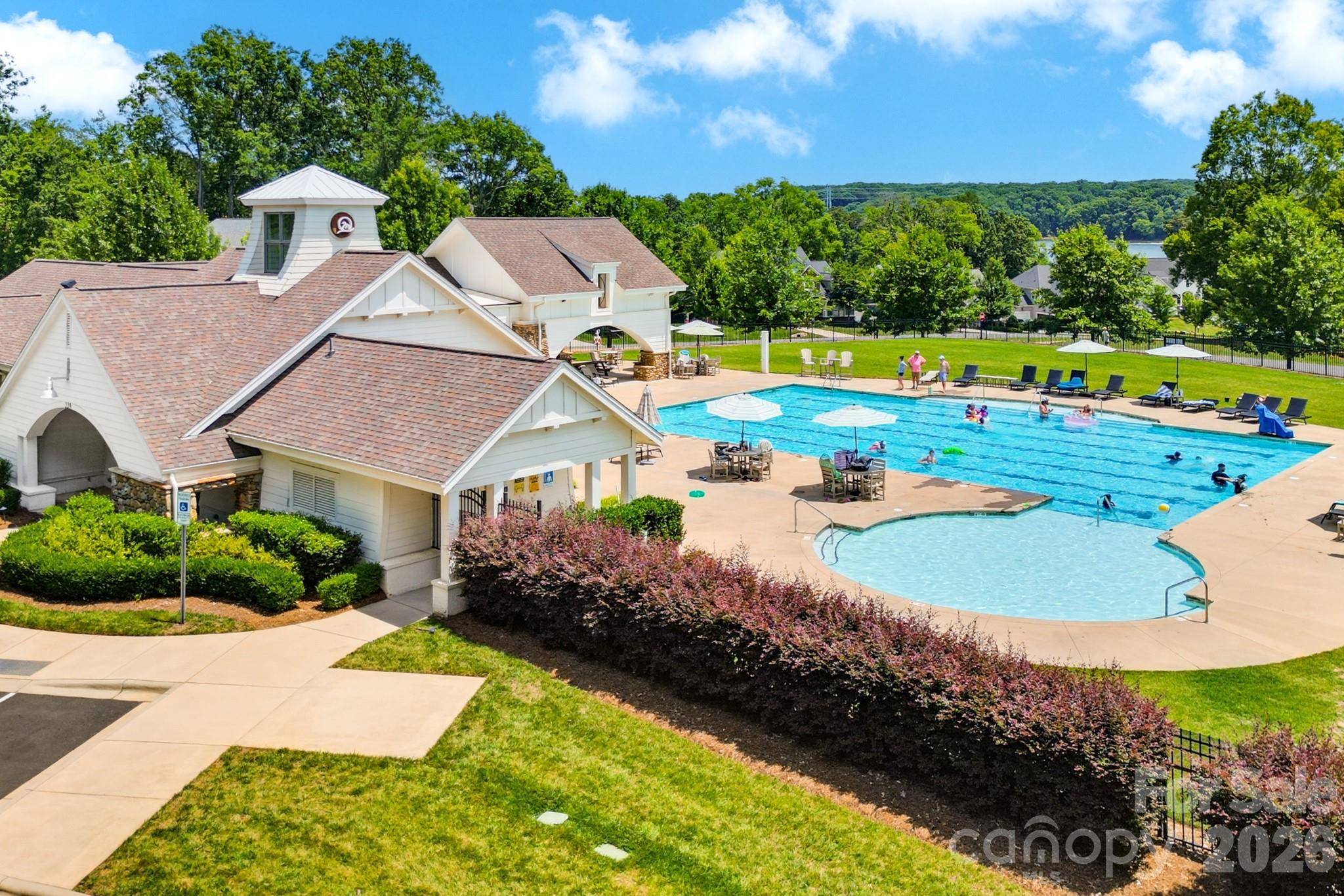 McLean - South Shore - Land