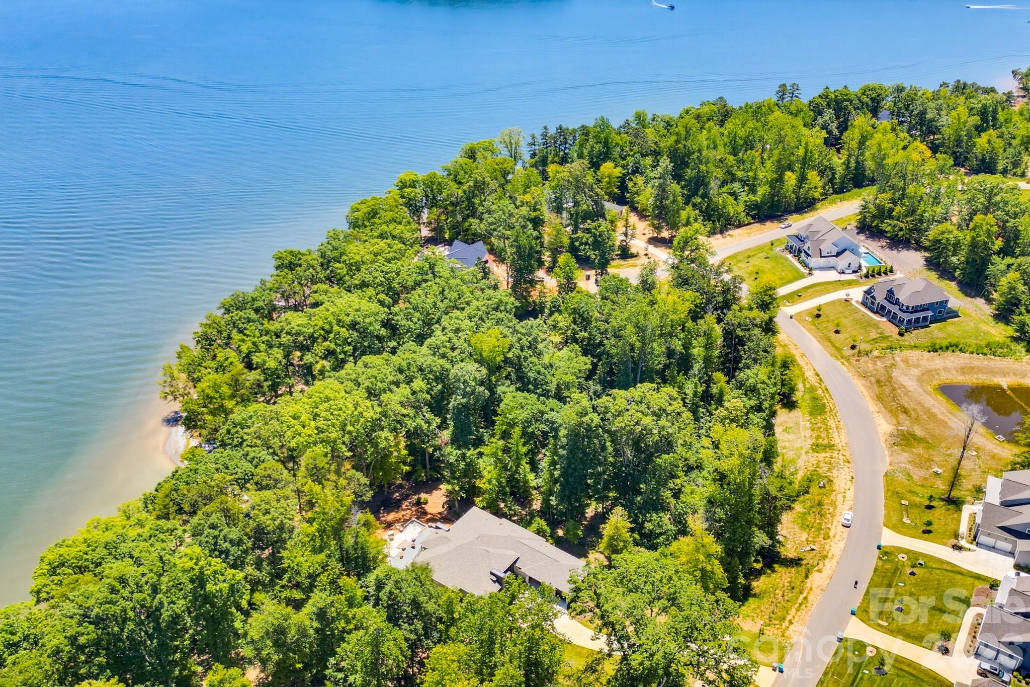 McLean - South Shore - Land