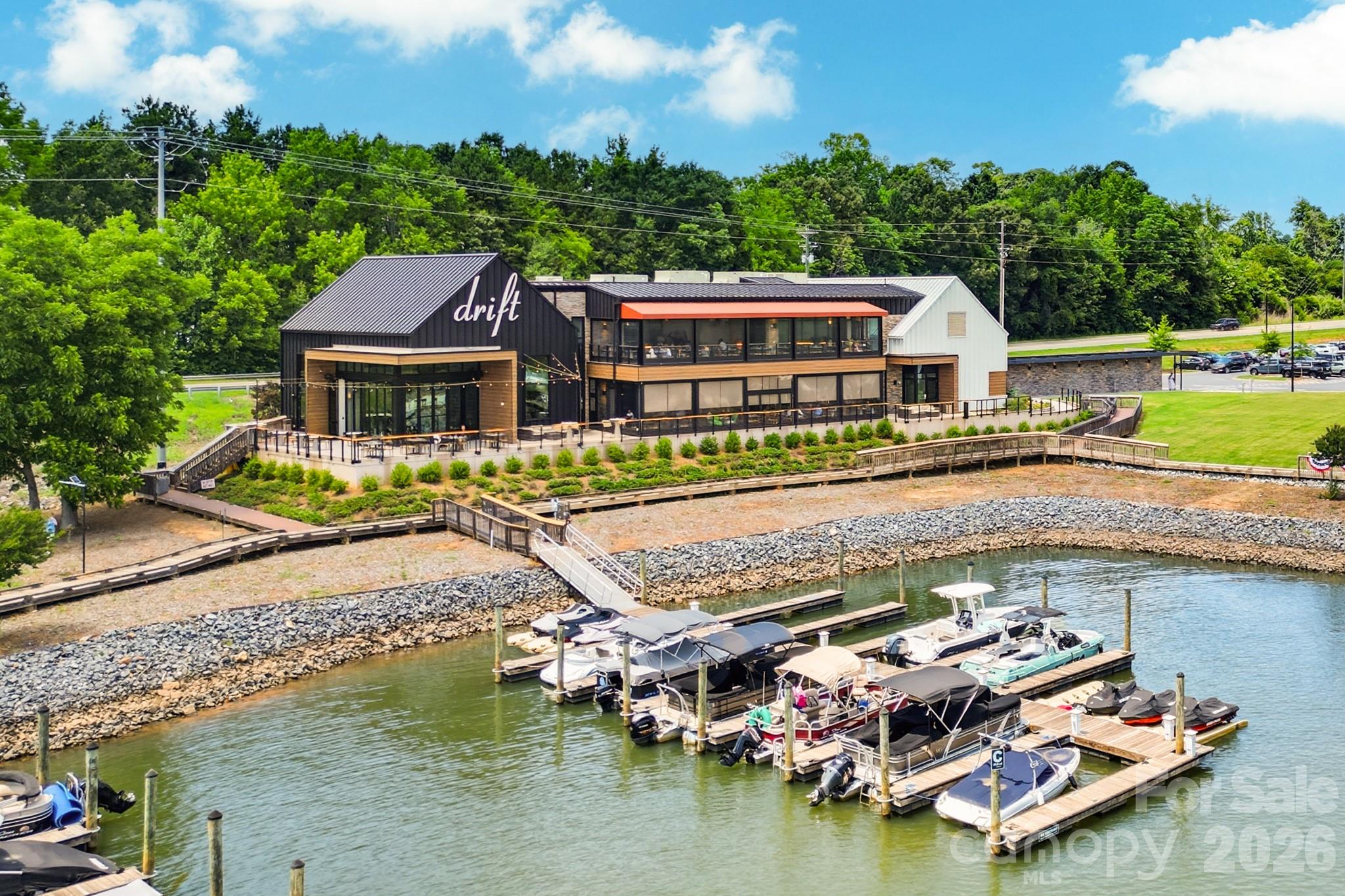 McLean - South Shore - Land