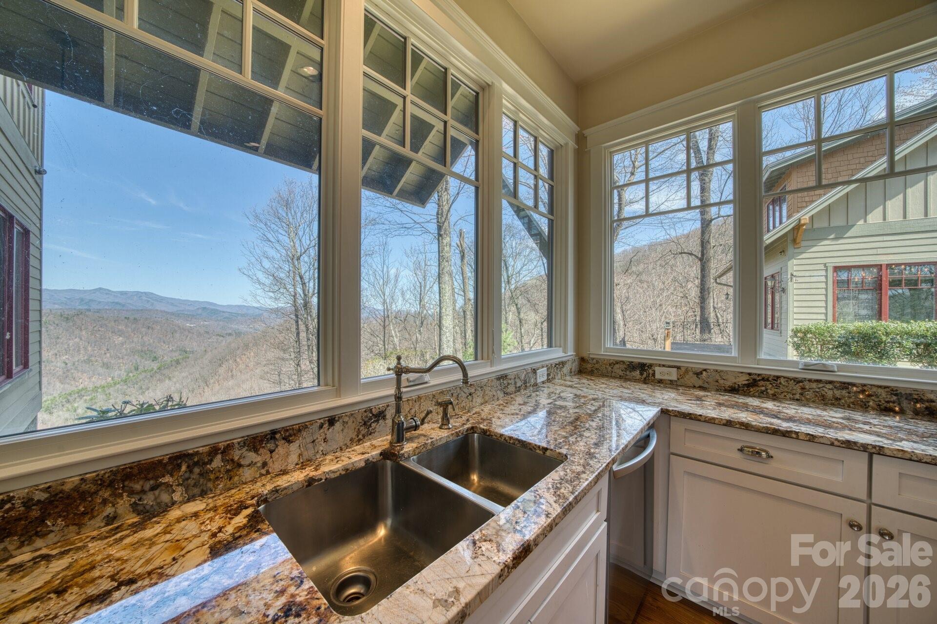 Creston - Residential