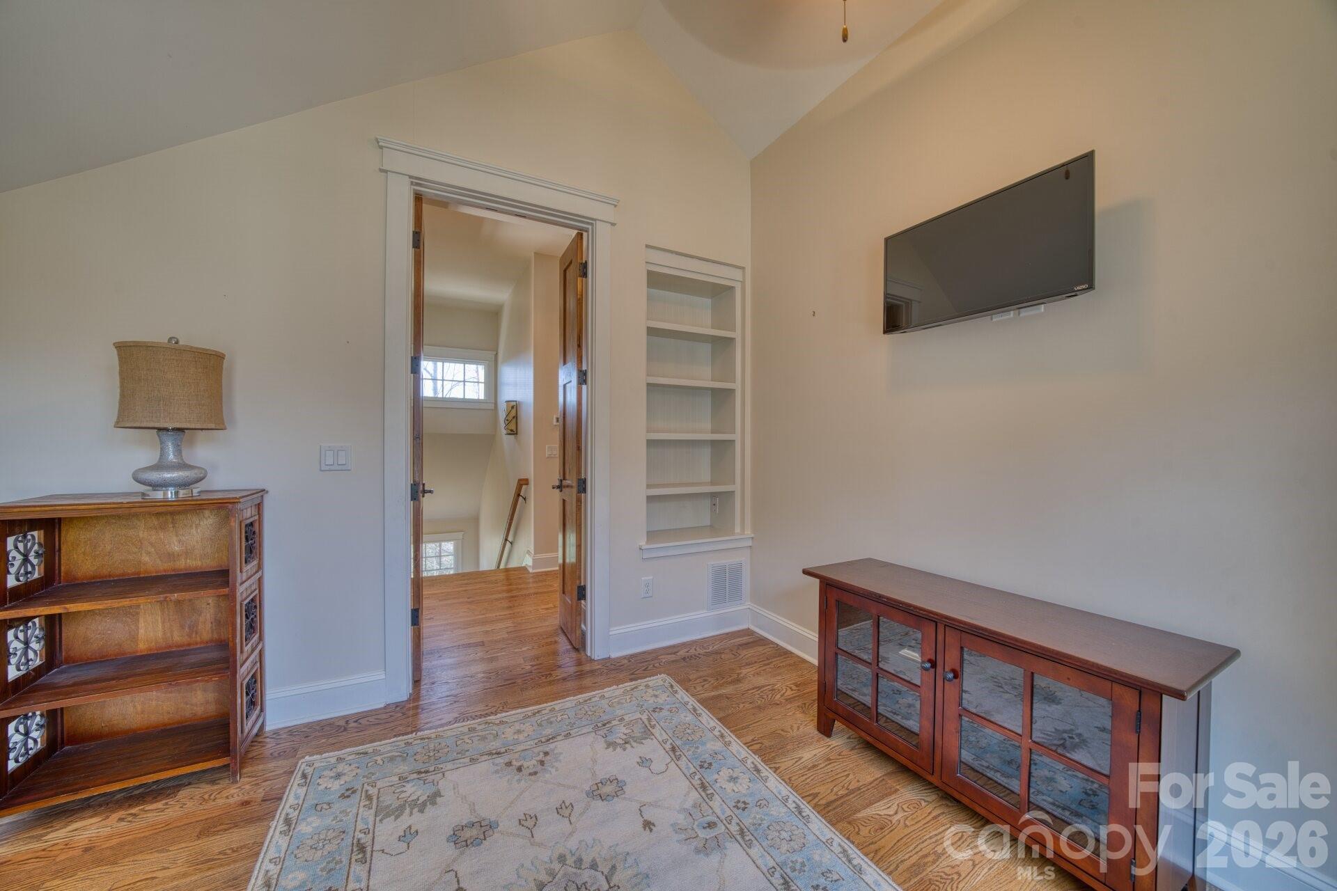 Creston - Residential