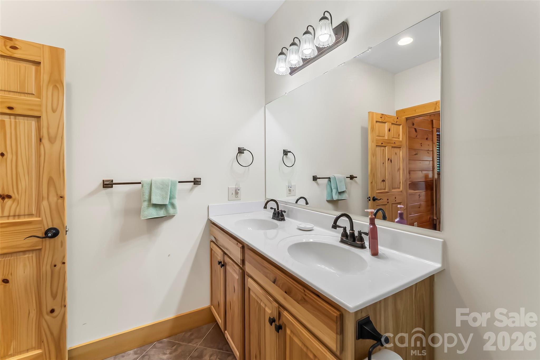South Mountain Peaks - Residential