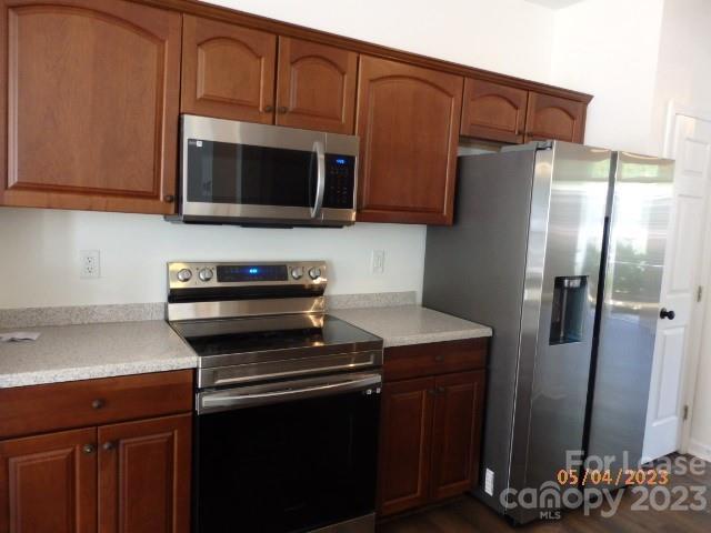 Fairway Townes - Residential Lease