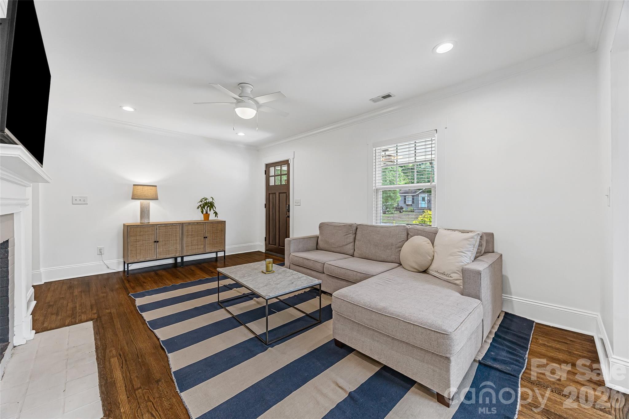 Camp Green - Residential