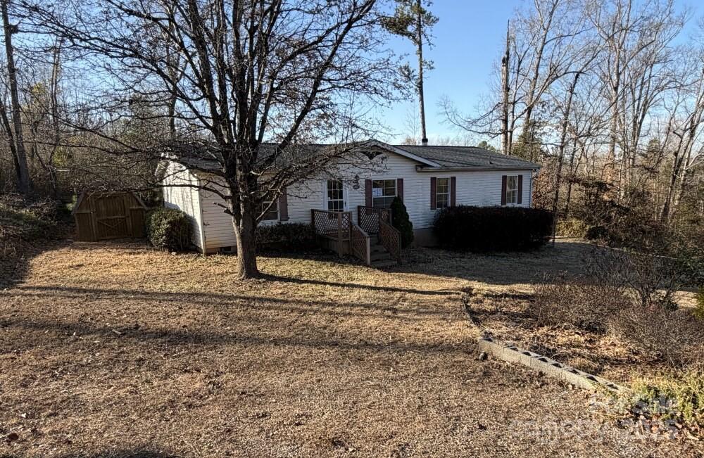 A practical single-story residence offering 3 bedrooms and 2 bathrooms with a straightforward layout designed for everyday use. Interior spaces are arranged with defined living and sleeping areas, supported by natural light throughout. The property includes outdoor space suitable for general use and flexibility over time. Conveniently located near Riverbend Park on Lake Hickory, Catawba Springs, and local shopping and dining along NC-16, with access to Hickory, Denver, and surrounding areas. A solid residential option with room to adapt and enhance.
