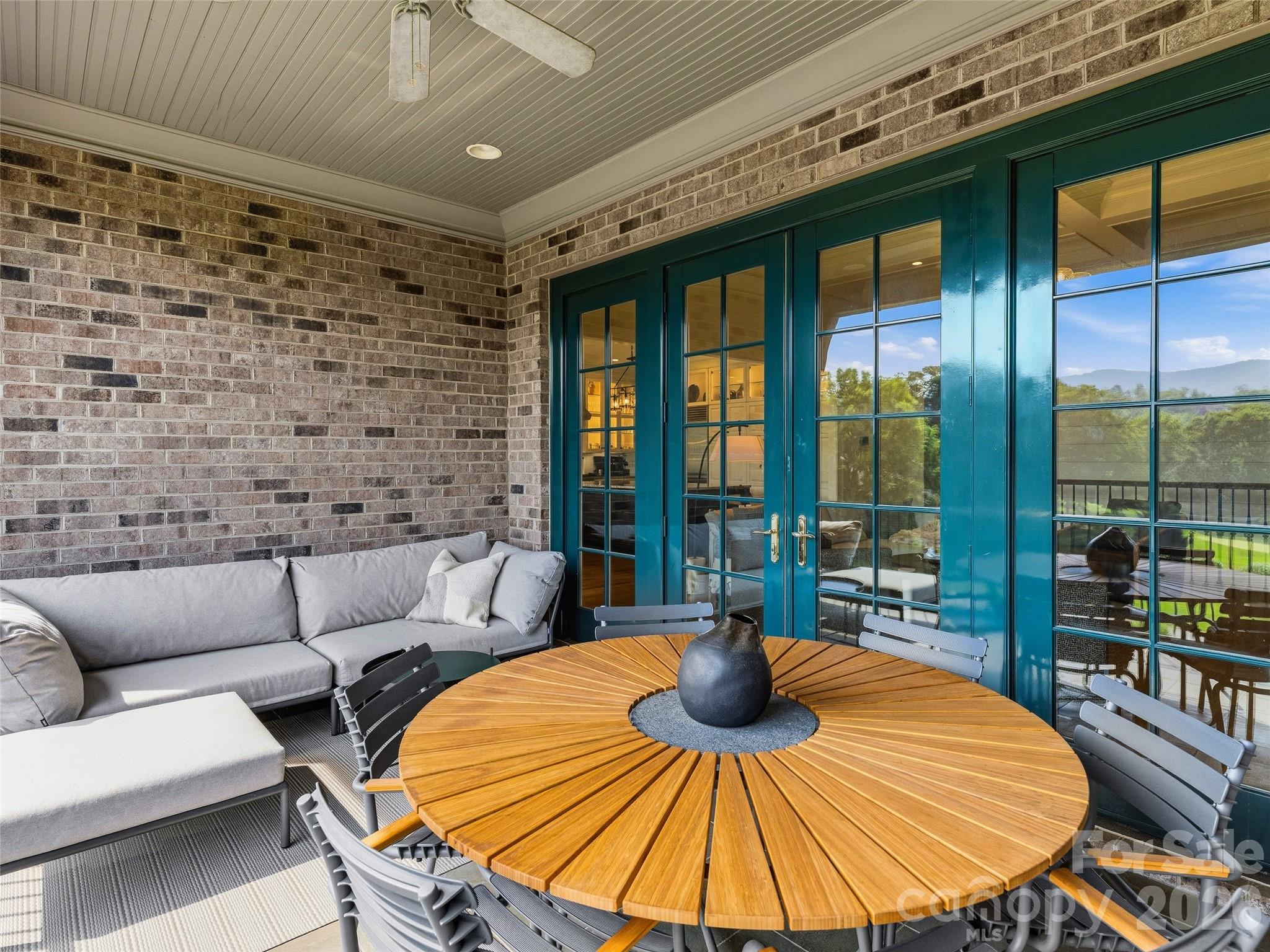 The Cliffs at Walnut Cove - Residential