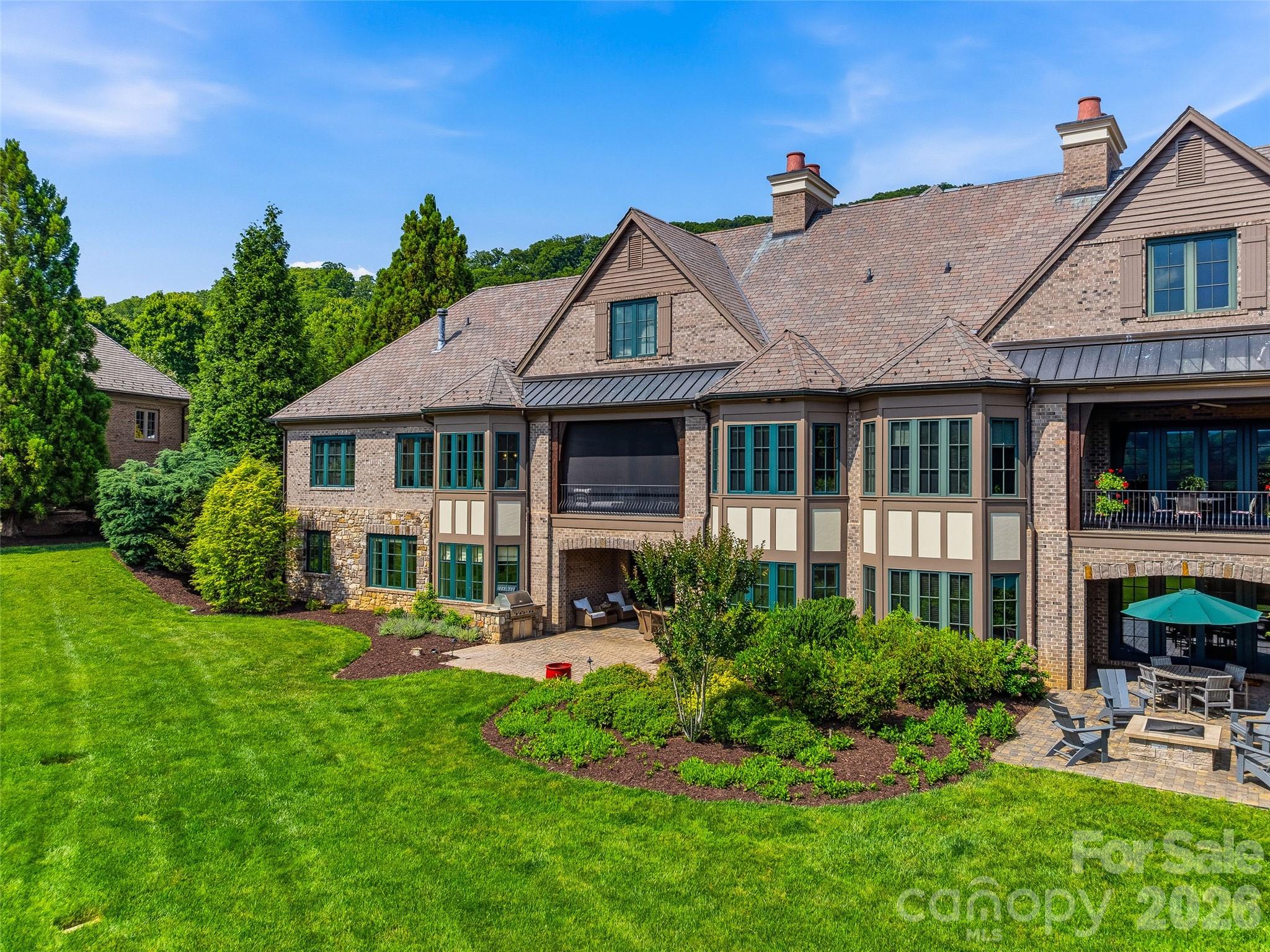 The Cliffs at Walnut Cove - Residential