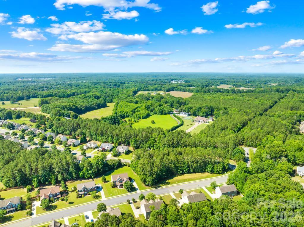 Wesley Oaks - Residential