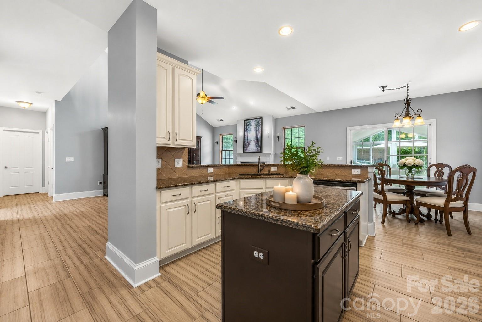 Wesley Oaks - Residential