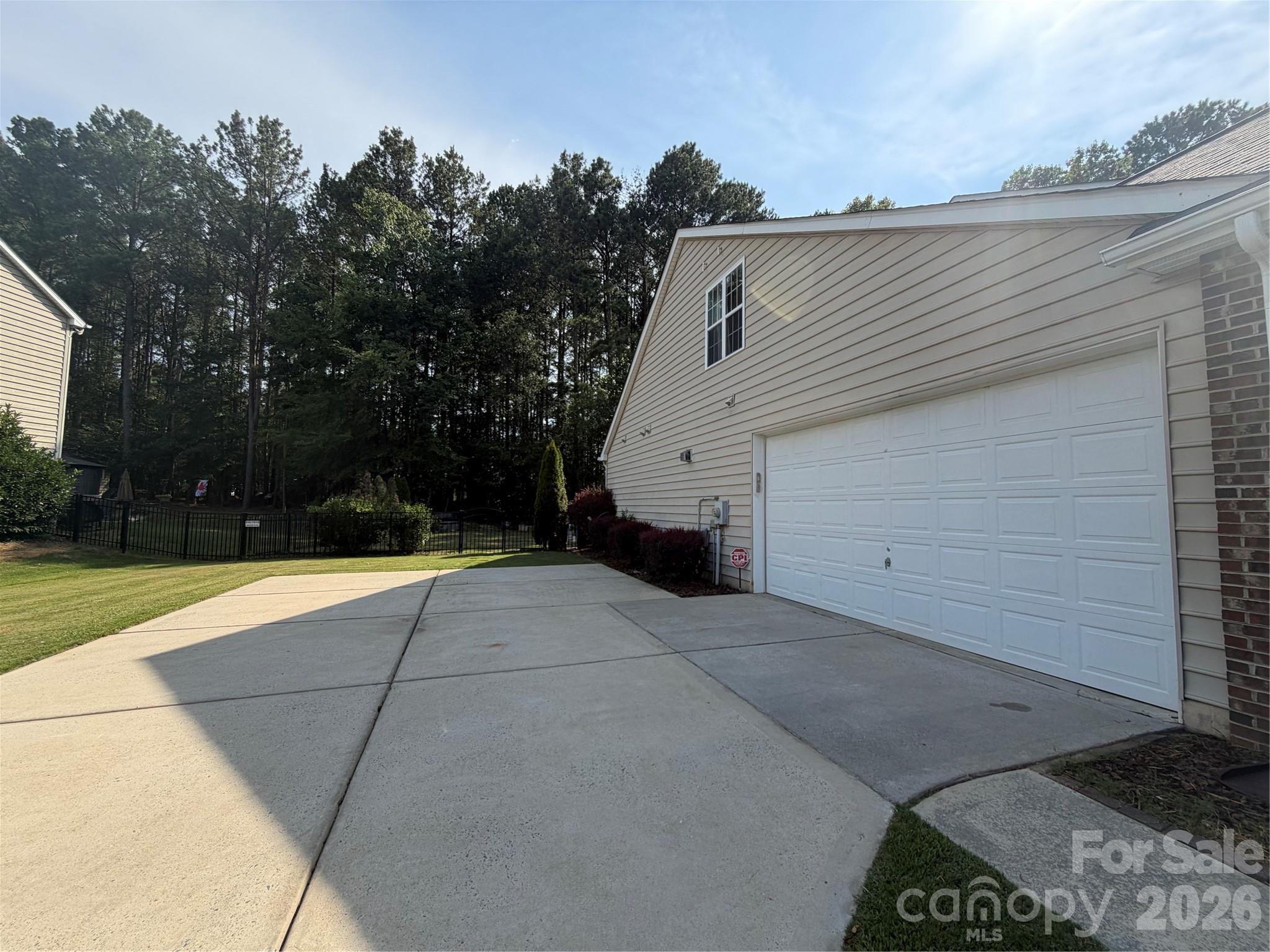 Wesley Oaks - Residential